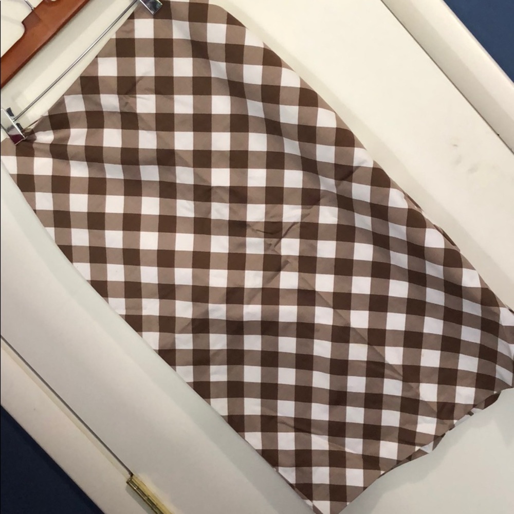 Brow plaid skirt